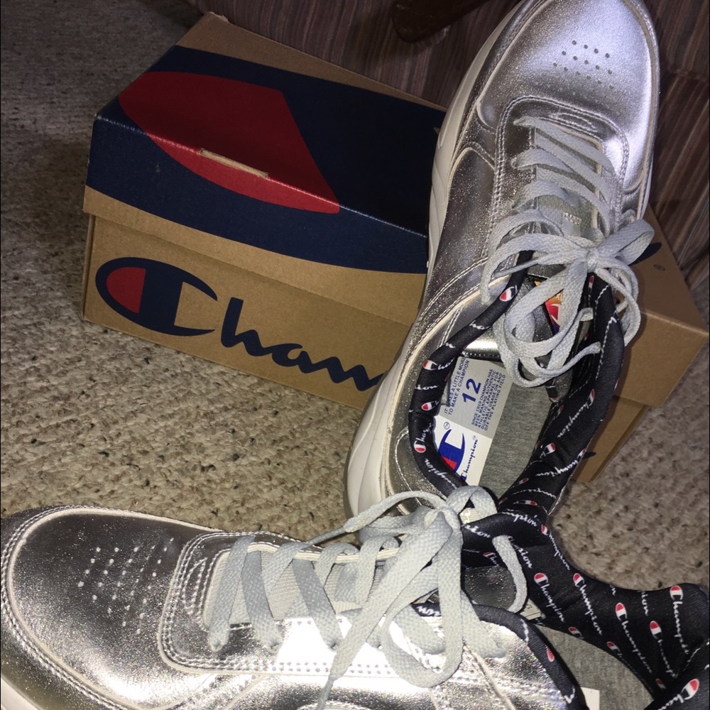 Champion shoes men’s size 12